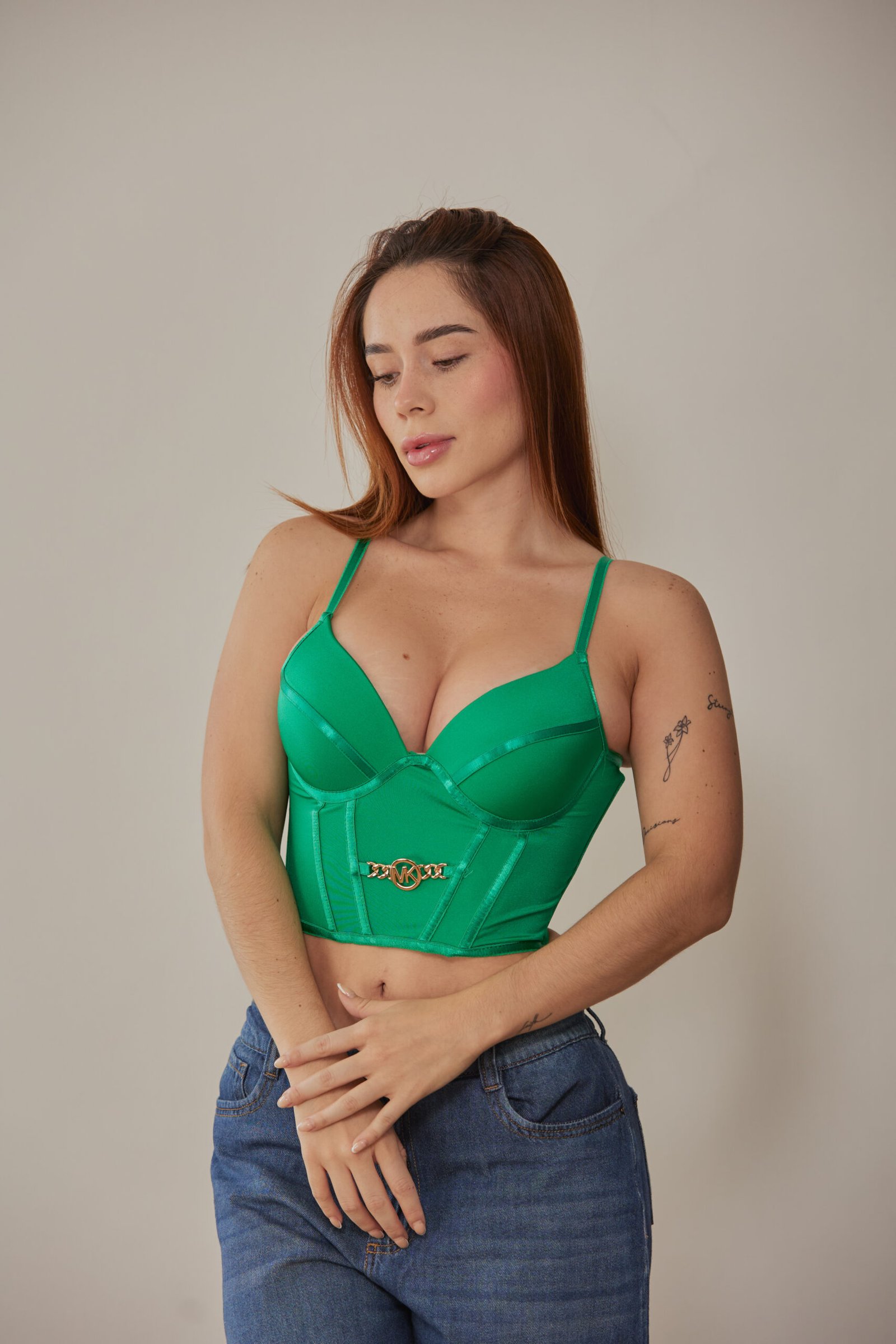 Bustier Alita Verde – Frescura, Elegancia y Realce Natural